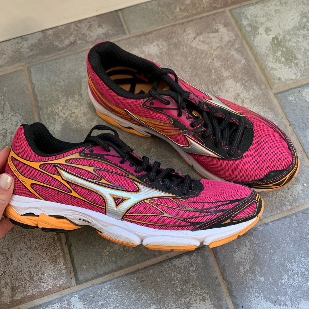 Mizuno running shoes women’s 8